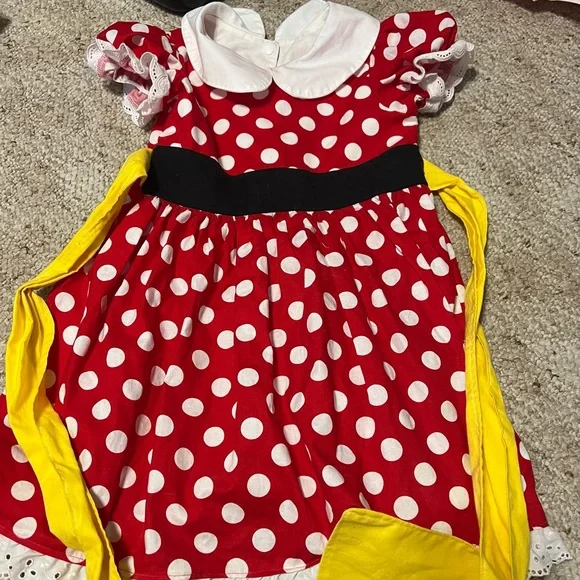 Minnie costume size 6 - Picture 3 of 3